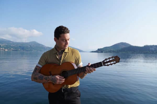 Douwe Bob boek je bij Entertainmentwijzer